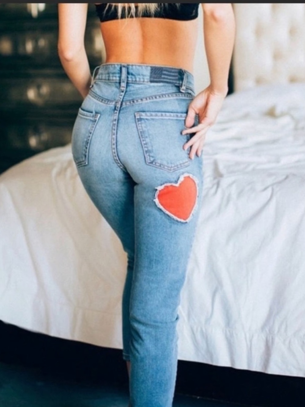REVICE High-Rise Light Blue Jeans with Red Exposed Zipper